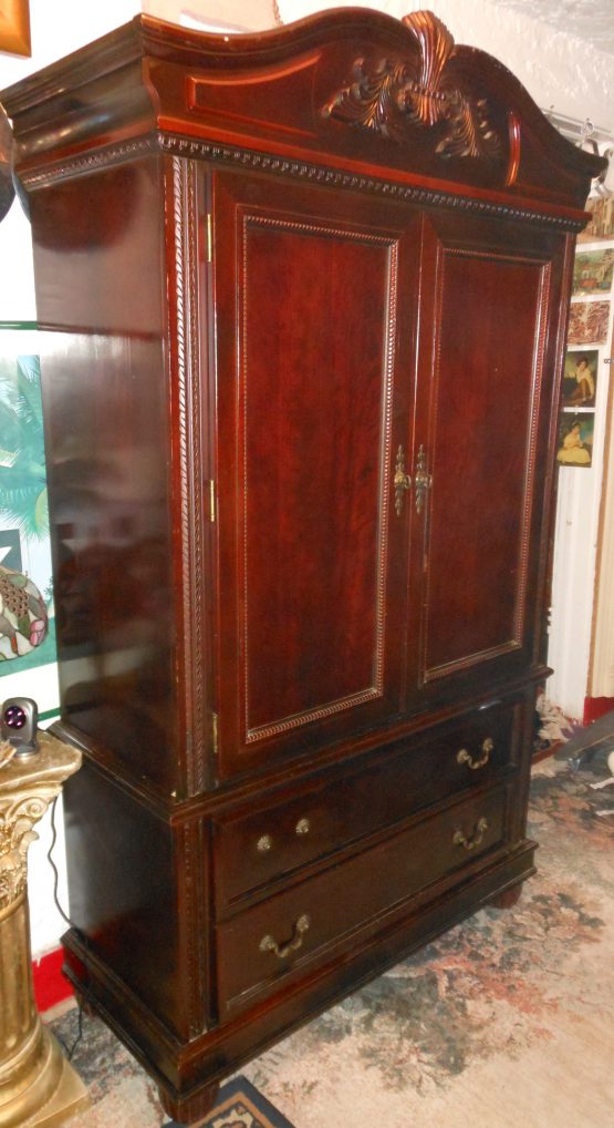 Entertainment Center Dark Cherry Wood Detailed Engraved Classic Luxurious Large