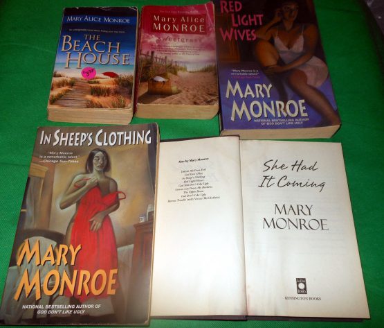Lot of 5 Books Mary Monroe Vintage The Beach House Sweetgrass Red Light Wives