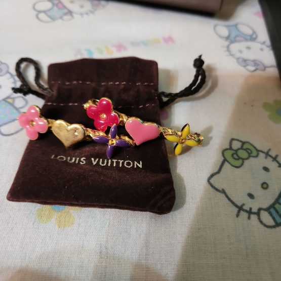 Rare Authentic LOUIS VUITTON Sweet Monogram Hair Clips Pair of Barrettes Mint